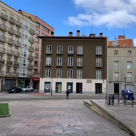 Forum Evolucion 公寓