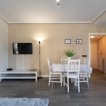 Forum Evolucion Apartment *