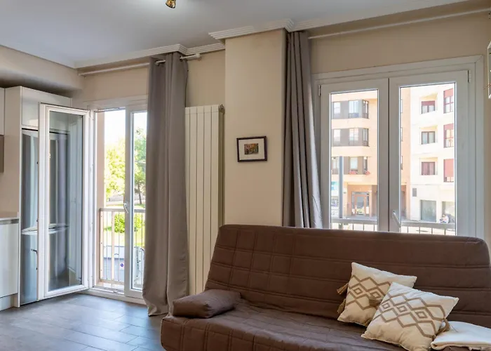 Apartament Forum Evolucion